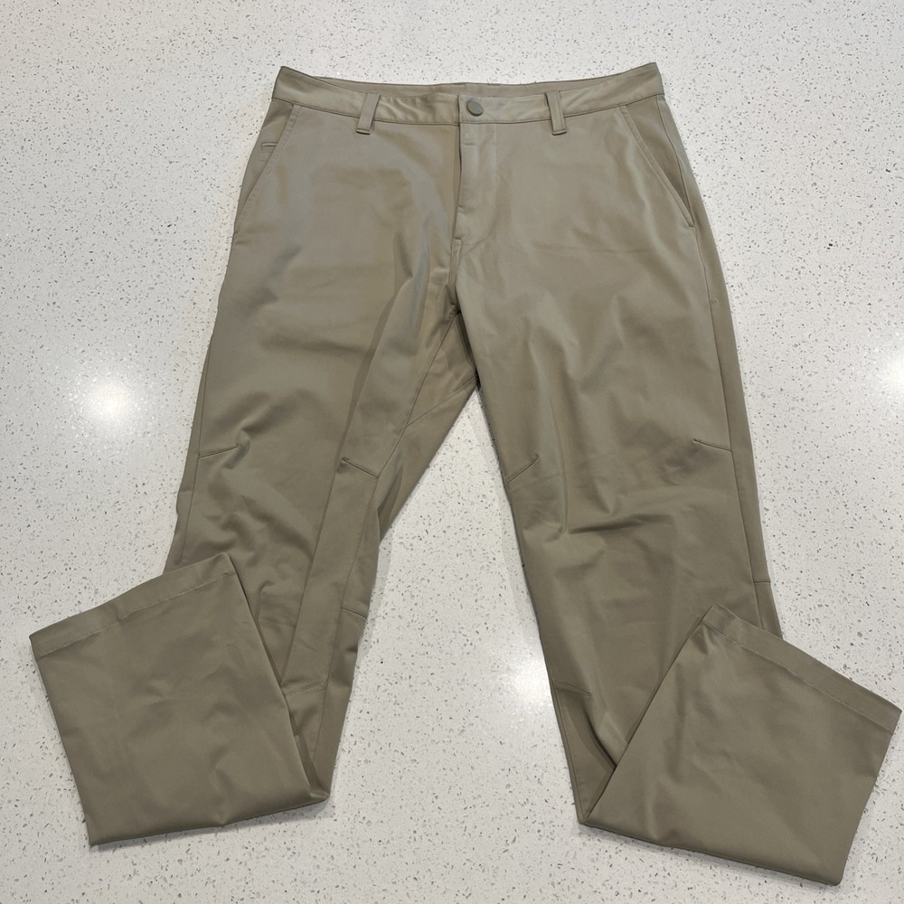 Rhone Commuter Pants Mens 32/30 Beige Performance Golf Chino Stretch Polyester